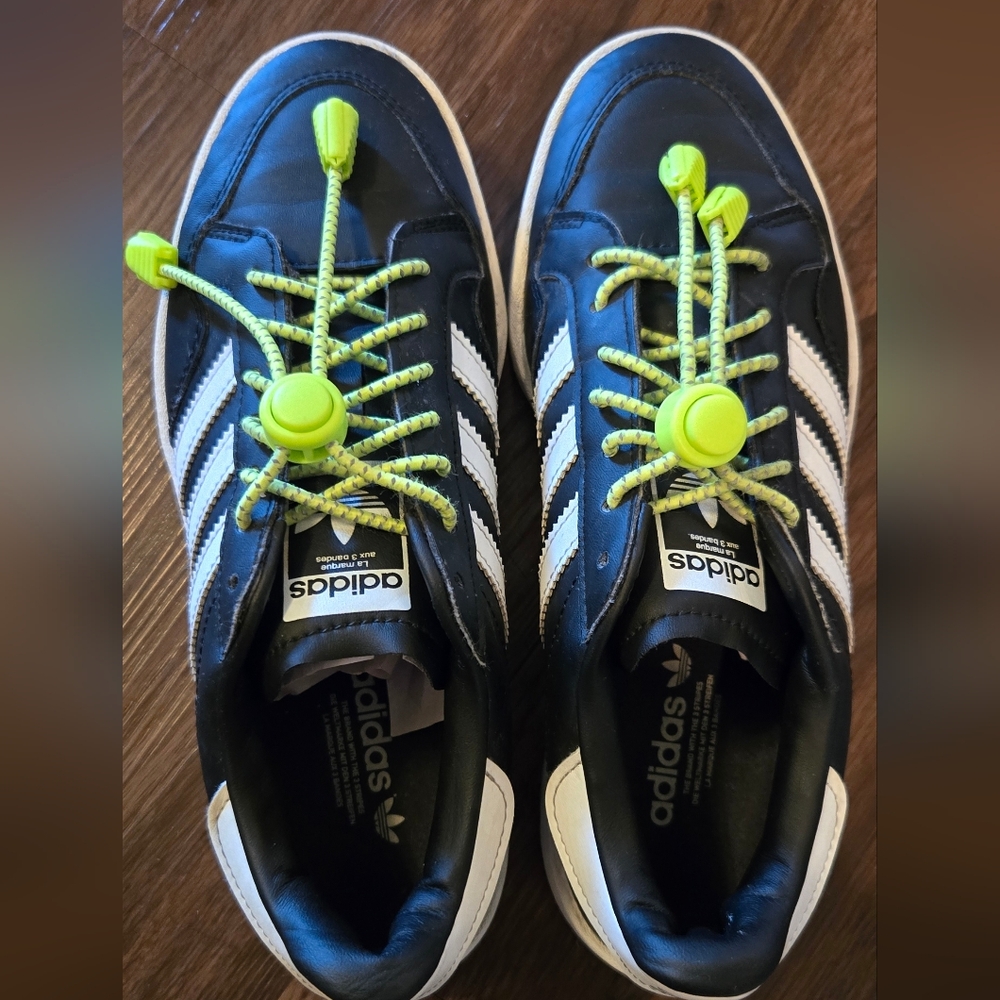 Adidas Kids Black and White Sneakers - Picture 2 of 12